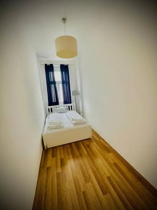 Spacious 2Br Apt, Only 10Min To Westbahnhof Vienna