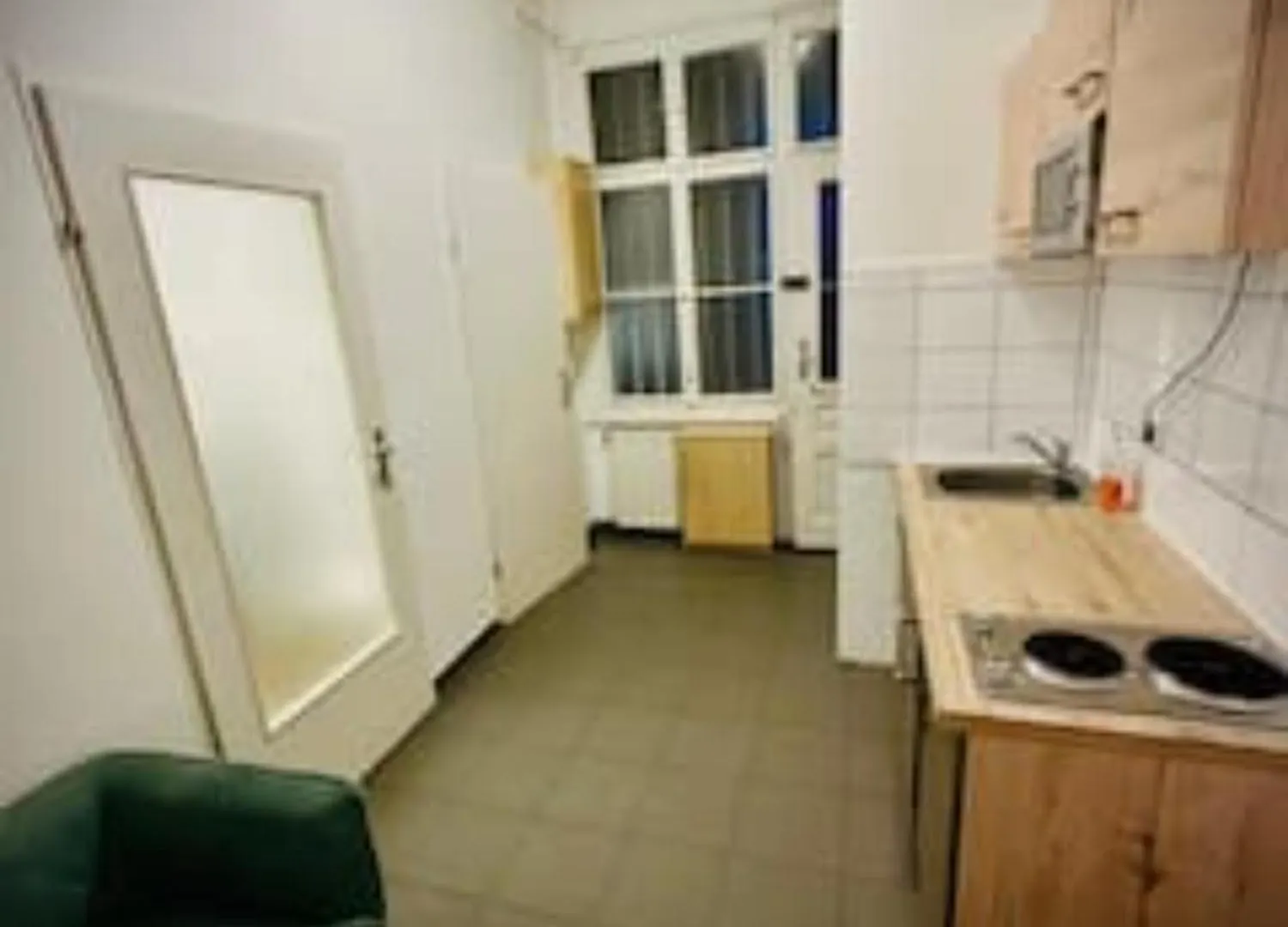 Spacious 2Br Apt, Only 10Min To Westbahnhof Vienna 0*,  Austria