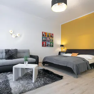 Apartment Wf-apartment Westbahnhof, Vienna