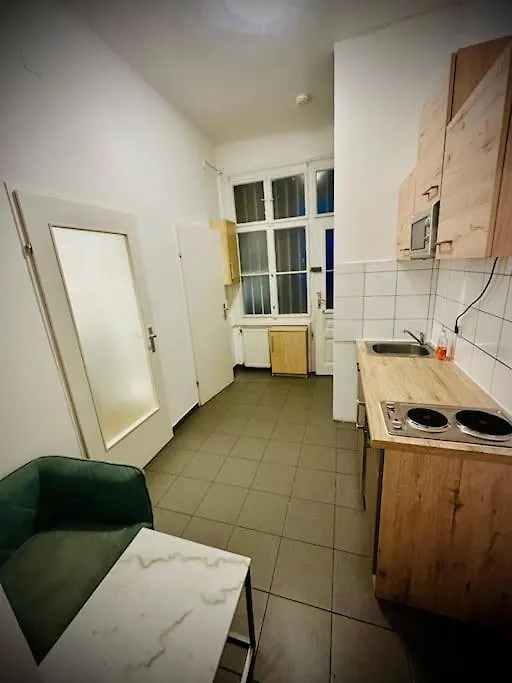 Spacious 2Br Apt, Only 10Min To Westbahnhof Vienna Austria